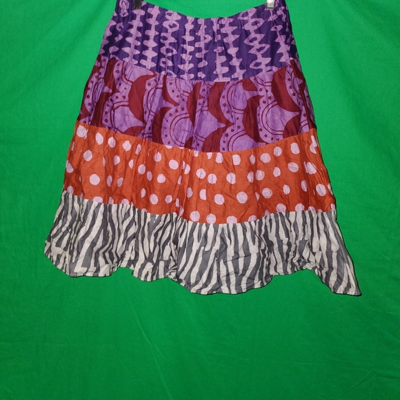 size L - Picture 2 of 2